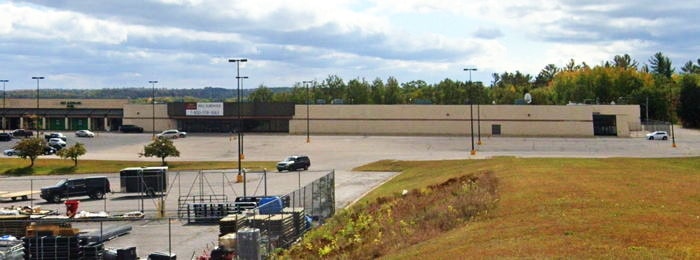 K-Mart (Kmart) - Iron Mountain - 1800 S Stephenson Ave (newer photo)